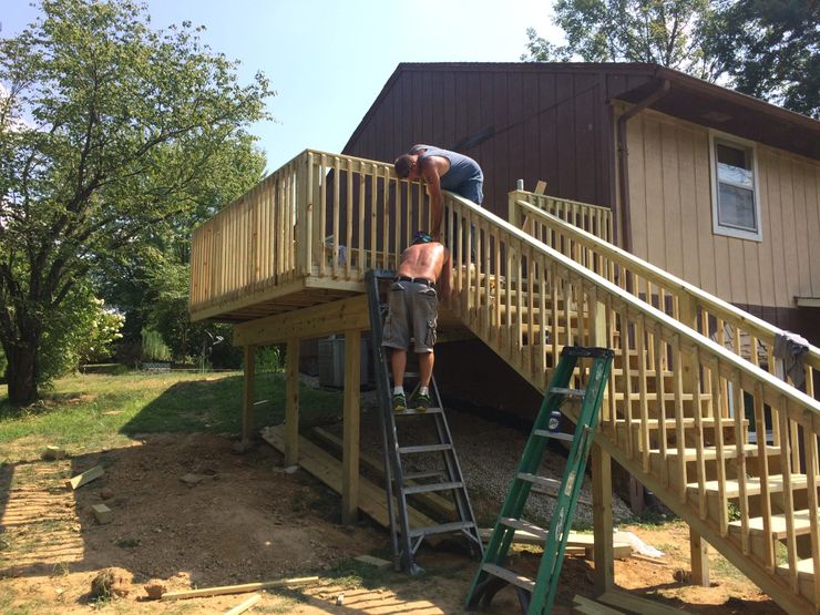 Expert Deck Builder Springfield IL | Cleeton Construction Inc